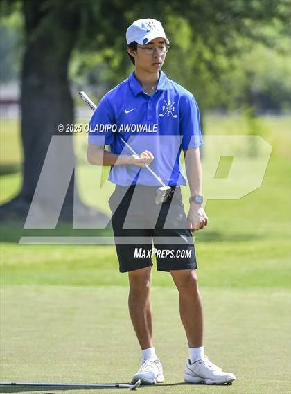Thumbnail 2 in UIL 4A Golf (Region II Regionals) photogallery.