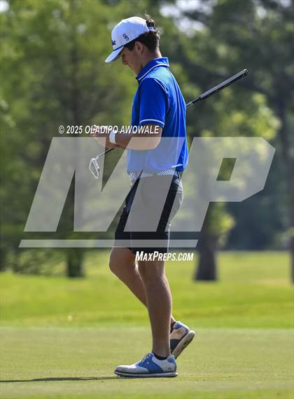 Thumbnail 1 in UIL 4A Golf (Region II Regionals) photogallery.