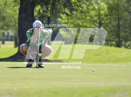 Thumbnail 2 in UIL 4A Golf (Region II Regionals) photogallery.