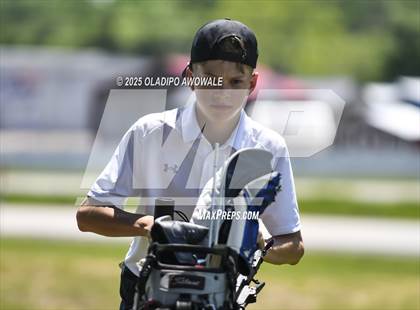 Thumbnail 3 in UIL 4A Golf (Region II Regionals) photogallery.