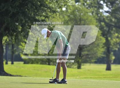 Thumbnail 3 in UIL 4A Golf (Region II Regionals) photogallery.