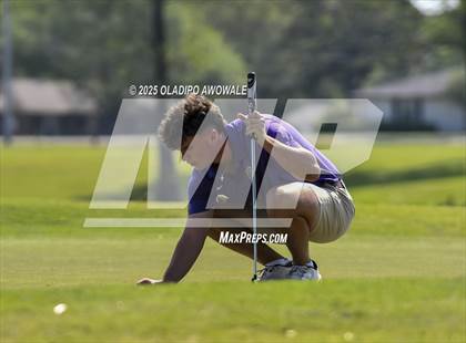 Thumbnail 2 in UIL 4A Golf (Region II Regionals) photogallery.