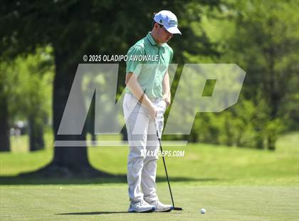 Thumbnail 3 in UIL 4A Golf (Region II Regionals) photogallery.