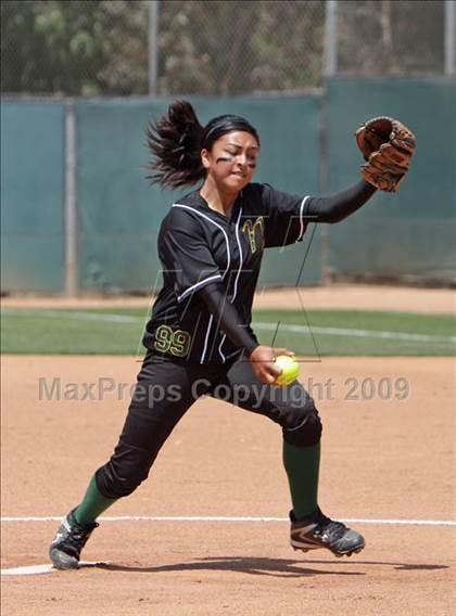 Thumbnail 3 in Narbonne vs. Eagle Rock (CIF LA City Invitational Final) photogallery.