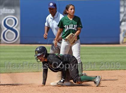 Thumbnail 3 in Narbonne vs. Eagle Rock (CIF LA City Invitational Final) photogallery.