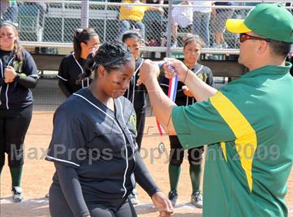 Thumbnail 3 in Narbonne vs. Eagle Rock (CIF LA City Invitational Final) photogallery.