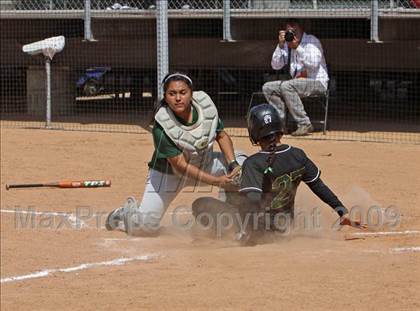 Thumbnail 3 in Narbonne vs. Eagle Rock (CIF LA City Invitational Final) photogallery.