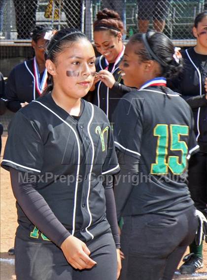 Thumbnail 1 in Narbonne vs. Eagle Rock (CIF LA City Invitational Final) photogallery.