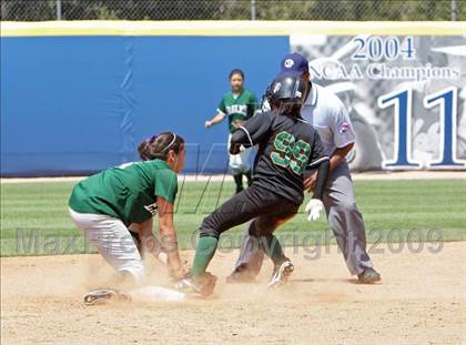 Thumbnail 2 in Narbonne vs. Eagle Rock (CIF LA City Invitational Final) photogallery.