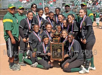 Thumbnail 2 in Narbonne vs. Eagle Rock (CIF LA City Invitational Final) photogallery.