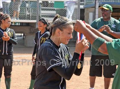 Thumbnail 2 in Narbonne vs. Eagle Rock (CIF LA City Invitational Final) photogallery.
