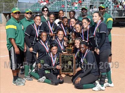 Thumbnail 3 in Narbonne vs. Eagle Rock (CIF LA City Invitational Final) photogallery.