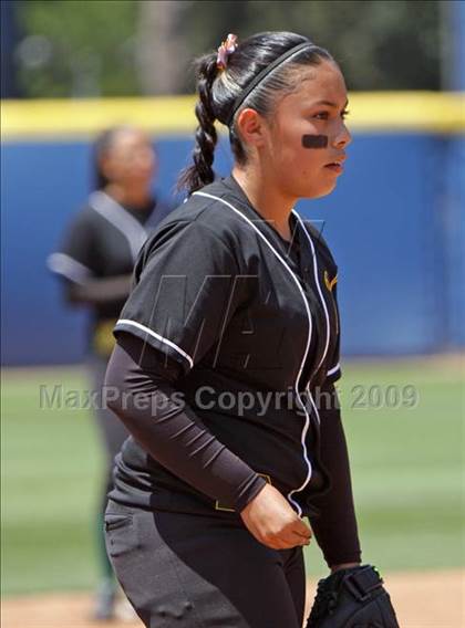 Thumbnail 2 in Narbonne vs. Eagle Rock (CIF LA City Invitational Final) photogallery.