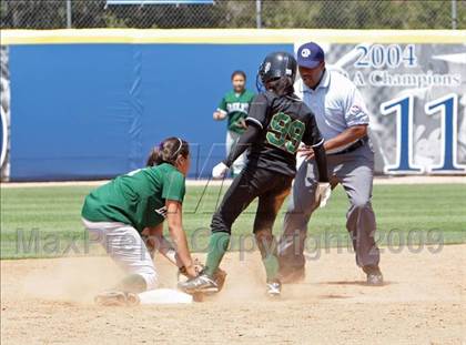 Thumbnail 3 in Narbonne vs. Eagle Rock (CIF LA City Invitational Final) photogallery.