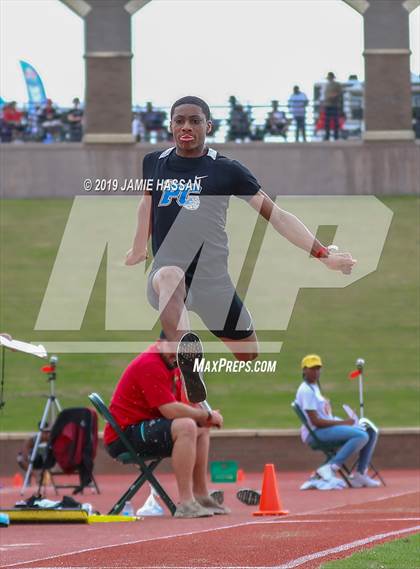 Thumbnail 3 in Bojangles Track and Field Classic (Field Events) photogallery.