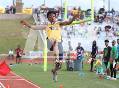Thumbnail 3 in Bojangles Track and Field Classic (Field Events) photogallery.
