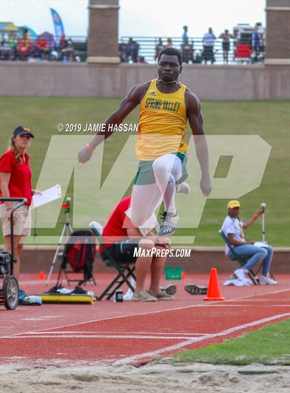 Thumbnail 2 in Bojangles Track and Field Classic (Field Events) photogallery.