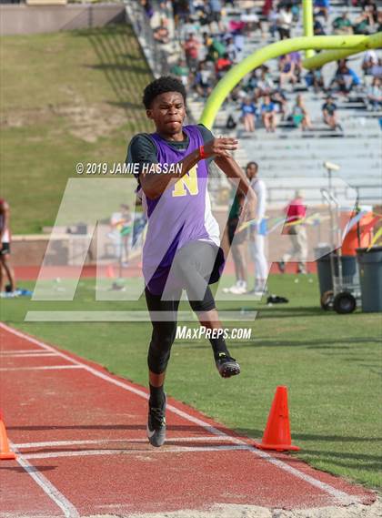 Thumbnail 1 in Bojangles Track and Field Classic (Field Events) photogallery.