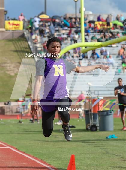 Thumbnail 2 in Bojangles Track and Field Classic (Field Events) photogallery.