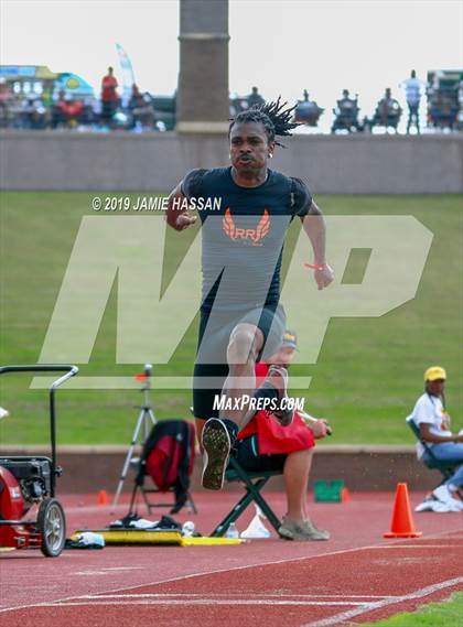 Thumbnail 1 in Bojangles Track and Field Classic (Field Events) photogallery.