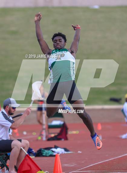 Thumbnail 2 in Bojangles Track and Field Classic (Field Events) photogallery.