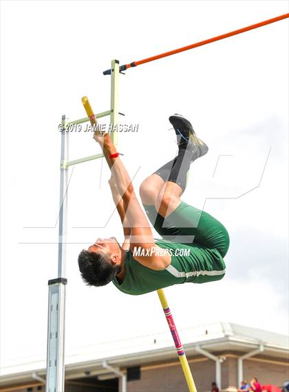 Thumbnail 1 in Bojangles Track and Field Classic (Field Events) photogallery.