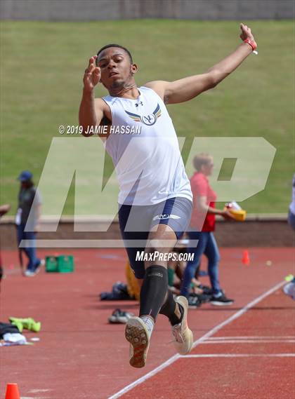 Thumbnail 3 in Bojangles Track and Field Classic (Field Events) photogallery.