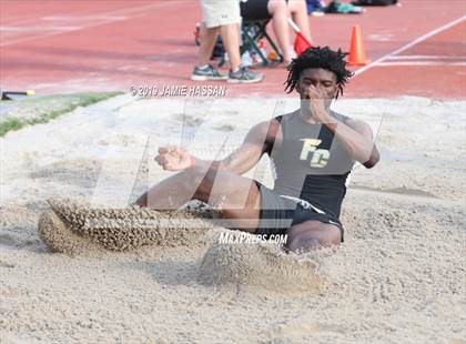 Thumbnail 3 in Bojangles Track and Field Classic (Field Events) photogallery.