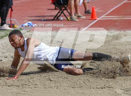 Thumbnail 1 in Bojangles Track and Field Classic (Field Events) photogallery.