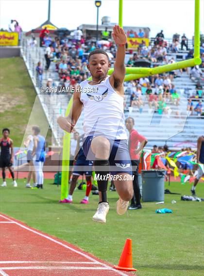 Thumbnail 2 in Bojangles Track and Field Classic (Field Events) photogallery.