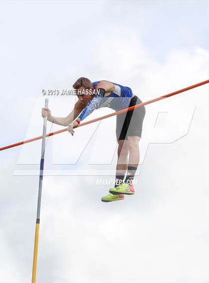 Thumbnail 2 in Bojangles Track and Field Classic (Field Events) photogallery.