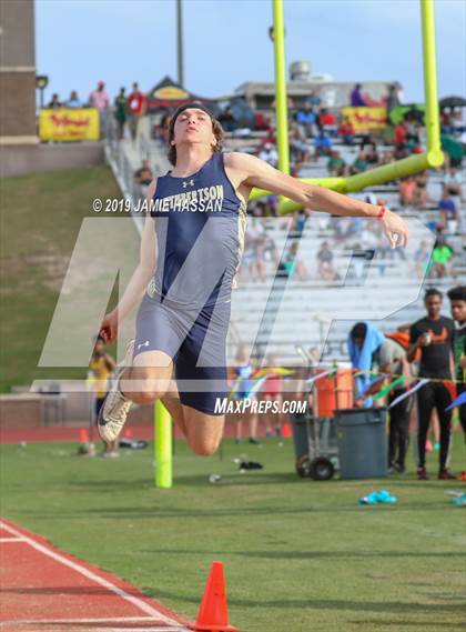 Thumbnail 3 in Bojangles Track and Field Classic (Field Events) photogallery.
