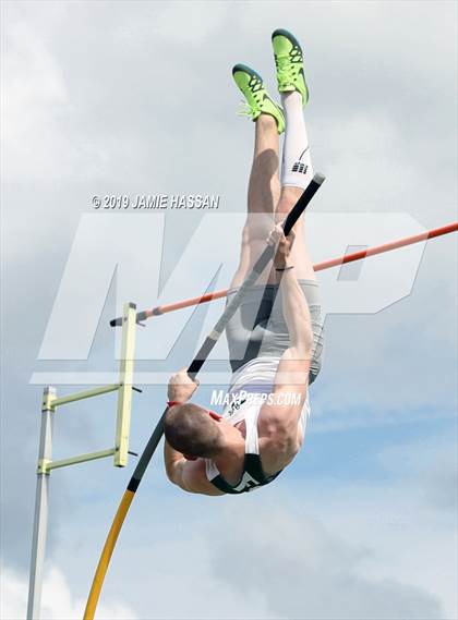 Thumbnail 1 in Bojangles Track and Field Classic (Field Events) photogallery.