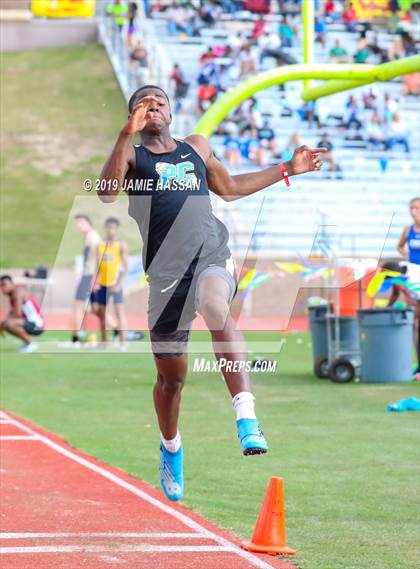 Thumbnail 2 in Bojangles Track and Field Classic (Field Events) photogallery.