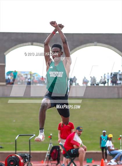 Thumbnail 1 in Bojangles Track and Field Classic (Field Events) photogallery.