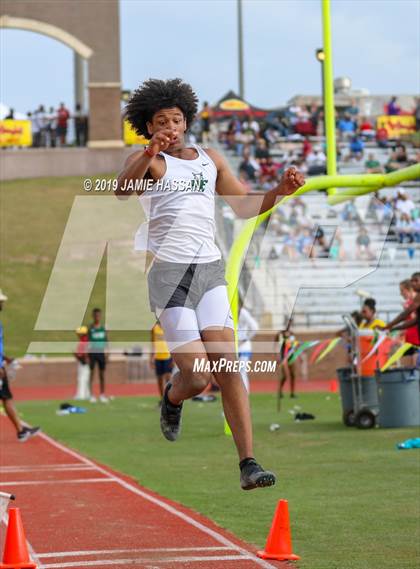 Thumbnail 3 in Bojangles Track and Field Classic (Field Events) photogallery.