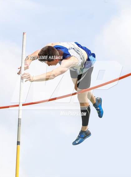 Thumbnail 3 in Bojangles Track and Field Classic (Field Events) photogallery.