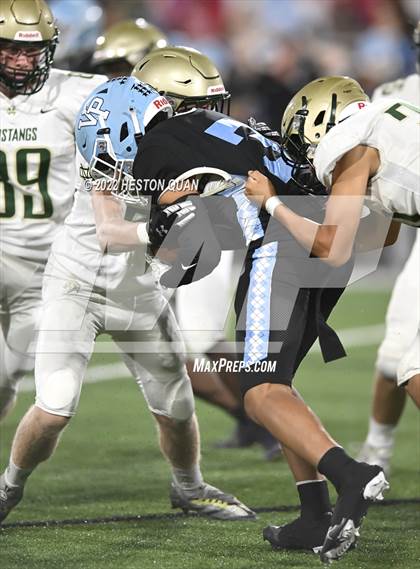 Thumbnail 3 in Mira Costa @ Villa Park photogallery.