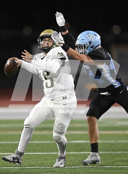 Thumbnail 3 in Mira Costa @ Villa Park photogallery.