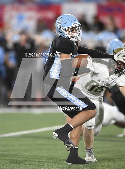 Thumbnail 3 in Mira Costa @ Villa Park photogallery.