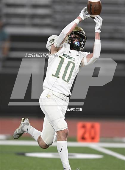 Thumbnail 2 in Mira Costa @ Villa Park photogallery.