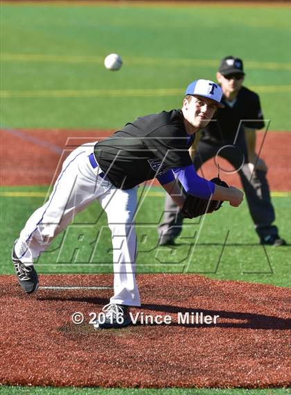 Thumbnail 2 in Kentlake @ Tahoma photogallery.