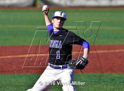 Thumbnail 1 in Kentlake @ Tahoma photogallery.