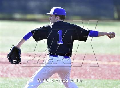 Thumbnail 2 in Kentlake @ Tahoma photogallery.