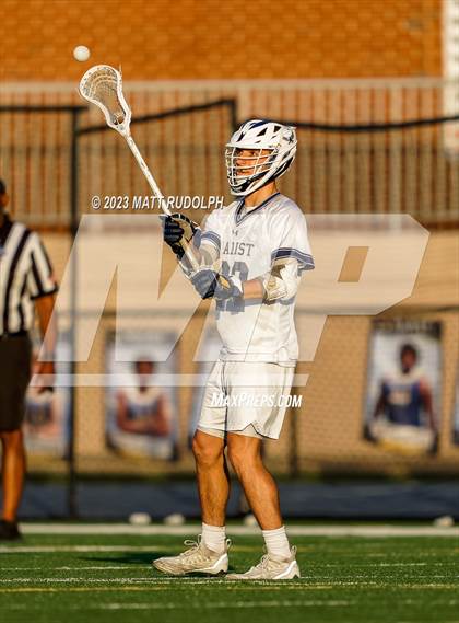 Thumbnail 3 in Creekview @ Marist photogallery.