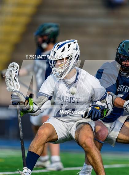 Thumbnail 3 in Creekview @ Marist photogallery.