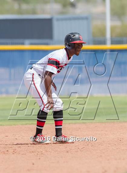 Thumbnail 1 in Simi Valley vs. Nansemond River (Coach Bob National Invitational) photogallery.