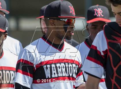 Thumbnail 2 in Simi Valley vs. Nansemond River (Coach Bob National Invitational) photogallery.