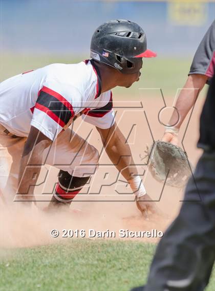 Thumbnail 1 in Simi Valley vs. Nansemond River (Coach Bob National Invitational) photogallery.