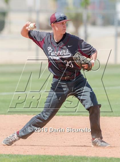 Thumbnail 1 in Simi Valley vs. Nansemond River (Coach Bob National Invitational) photogallery.
